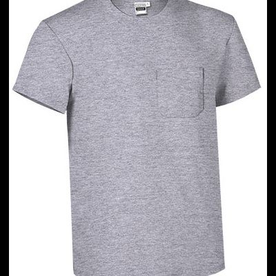 Camiseta cinza de algodão com bolso no peito