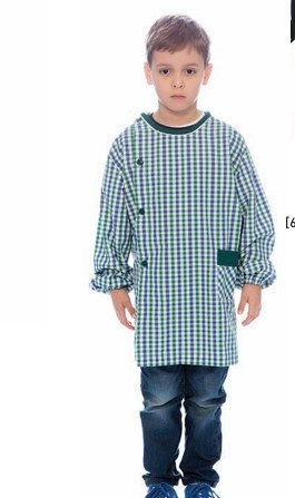 Vestido xadrez verde e branco para criança com detalhes e bolso verde escuro