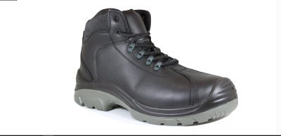 Bota de segurança preta com sola cinzenta em fundo branco