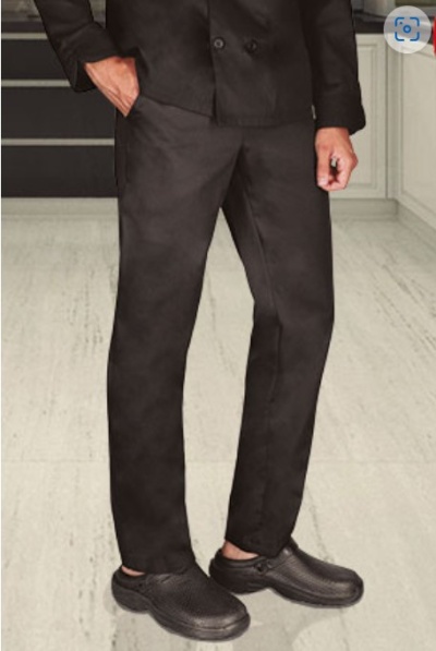 Calças pretas profissionais em ambiente interior com chão claro