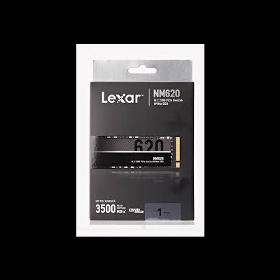 Embalagem de SSD Lexar NM620 1TB preto e cinza com texto branco