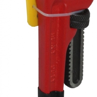 Chave Stillson vermelha e preta MADER em embalagem amarela