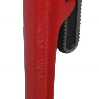 Chave de cano vermelha e preta com etiqueta amarela da marca MADER