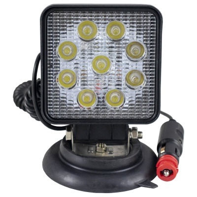 Luz LED quadrada com 9 LEDs e cabo com ficha de isqueiro