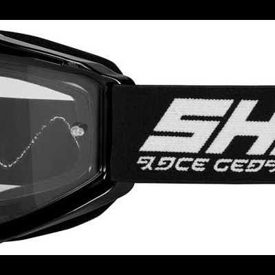 Óculos de proteção pretos com lente transparente e faixa elástica preta com texto branco SHOT