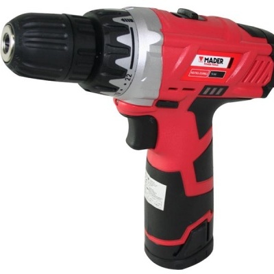 Parafusadeira Mader vermelha e preta com etiqueta e botão preto