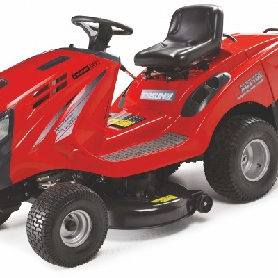 Trator de relva vermelho com assento preto e caixa recolhedora