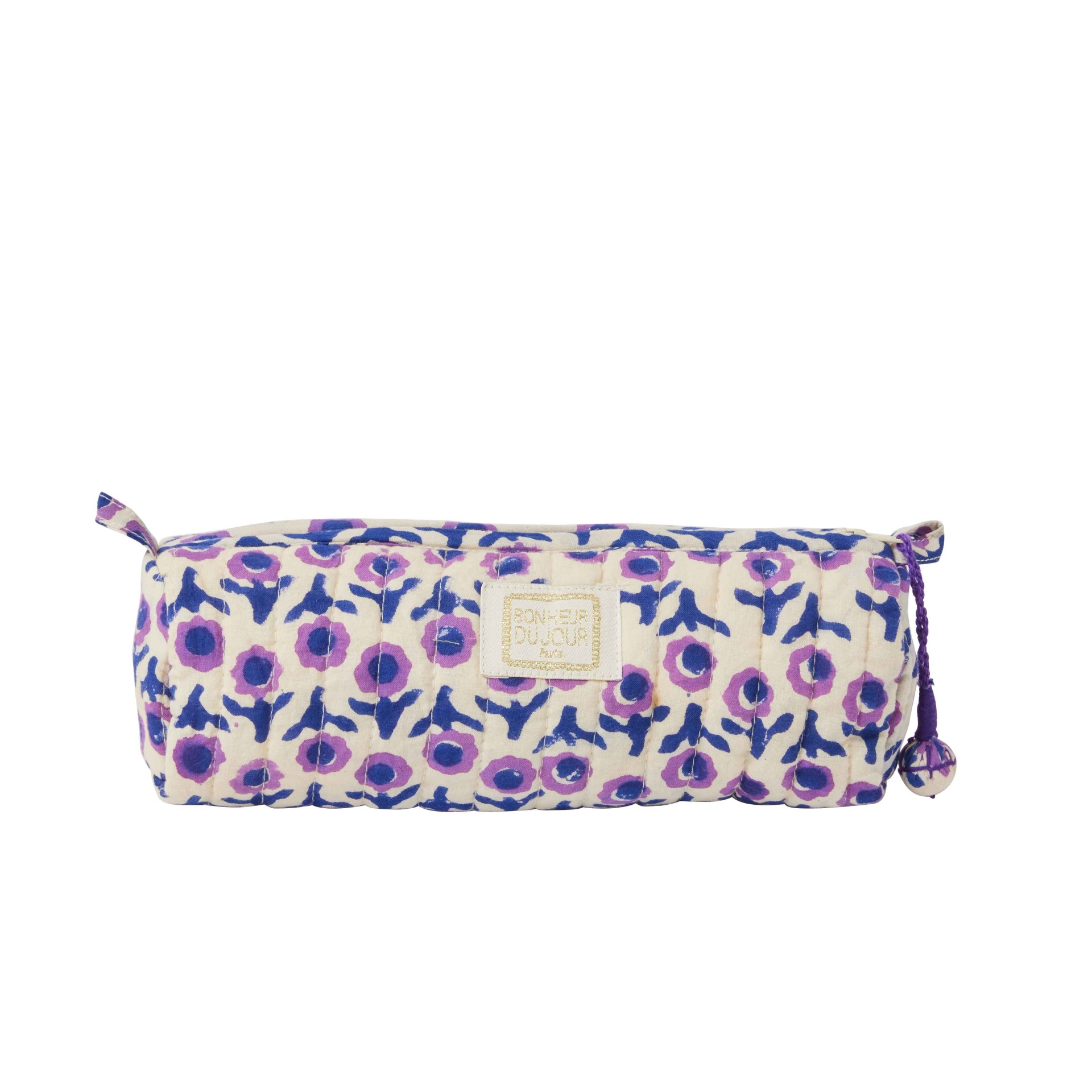 Estojo tecido floral roxo e azul com etiqueta BONHEUR DU JOUR paris