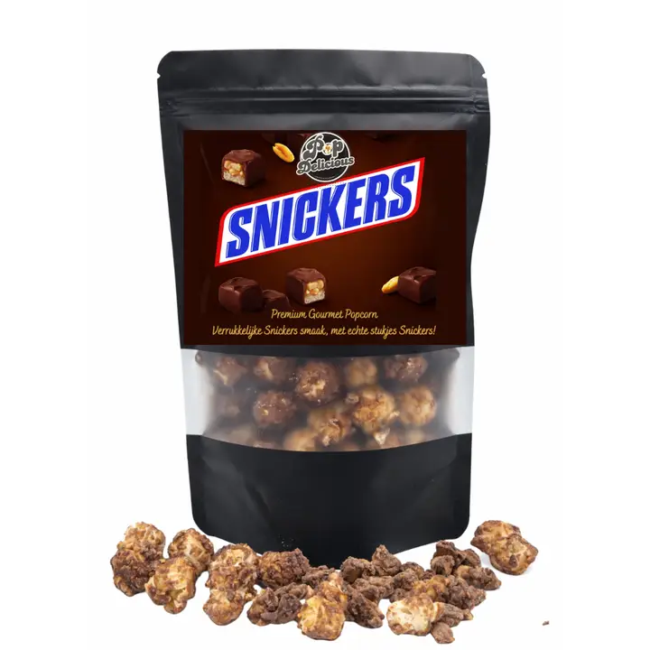 Pacote preto de pipocas gourmet sabor Snickers da Pop Delicious