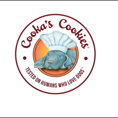 Logótipo Cookas Cookies com cão e texto