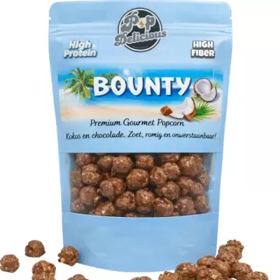 Pacote azul de pipocas Bounty cobertas de chocolate com texto em inglês e neerlandês