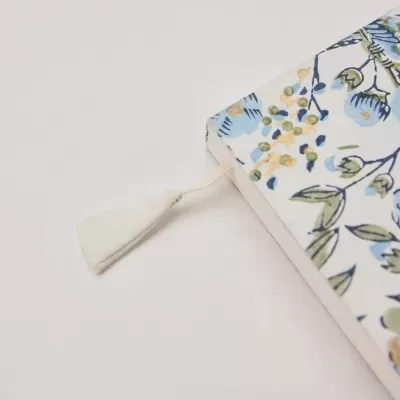 Paper&#x20;Mirchi&#x20;&#x7C;&#x20;Caderno&#x20;A5&#x20;Pautado