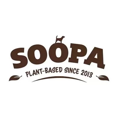 Logótipo da marca SOOPA com um cão e texto PLANT-BASED SINCE 2013