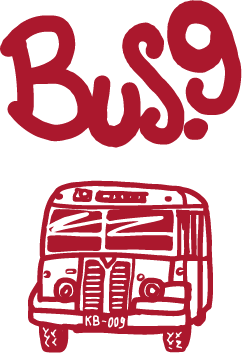 Desenho de um autocarro e a palavra Bus! em vermelho