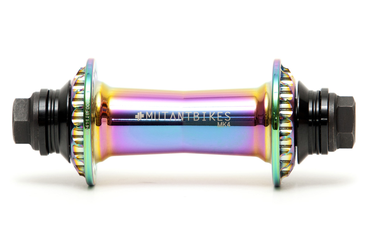 OWL HUB MK4 FRONT Cubo de roda metálico cromado multicolorido com texto MILAN BIKES MKA