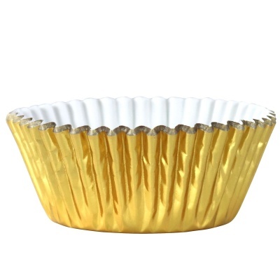 Forma para bolos ou cupcakes em papel dourado metálico e branco