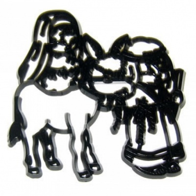 Broche metálico preto de personagem com burro