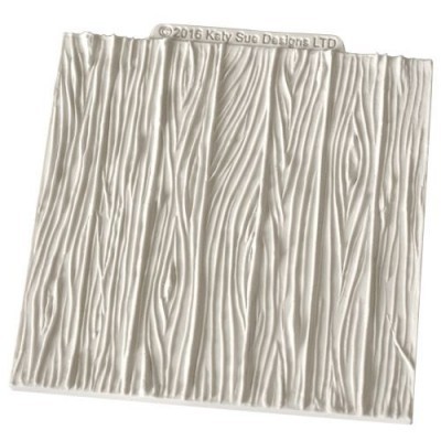 Textura em relevo que imita madeira em tom creme com etiqueta superior