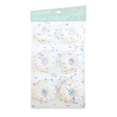 Forma silicone seis mini bolos anel branca com confeitos coloridos