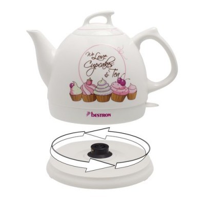 Chaleira elétrica branca com decoração de cupcakes e texto We Love Cupcakes & Tea