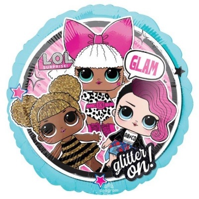 Balão redondo azul claro com desenhos de três bonecas LOL Surprise e textos decorativos.
