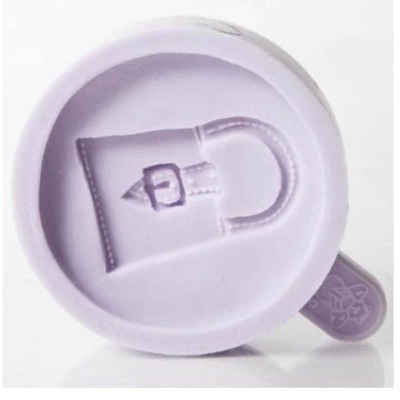 Molde de silicone roxo com formato de bolsa pequena