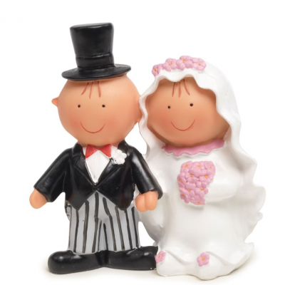 Bonecos de noivo e noiva em cerâmica, decoração de casamento.