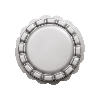 Forma para tarte redonda em metal prateado com bordas festonadas