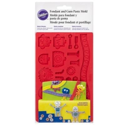 Molde de silicone vermelho com formas de robô e engrenagens da Wilton