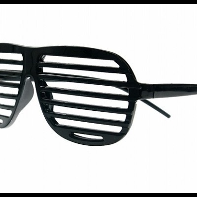 Óculos de sol festa em plástico preto com ripas horizontais