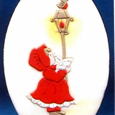 Figura infantil a cantar debaixo de candeeiro com pássaro e notas musicais