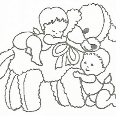 Desenho em preto e branco de duas crianças com um animal grande ou brinquedo de pelúcia