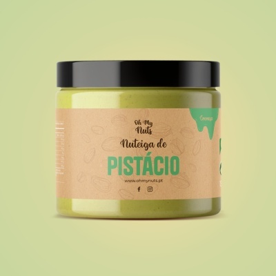 Frasco de Nutella de pistácio com rótulo castanho e tampa preta