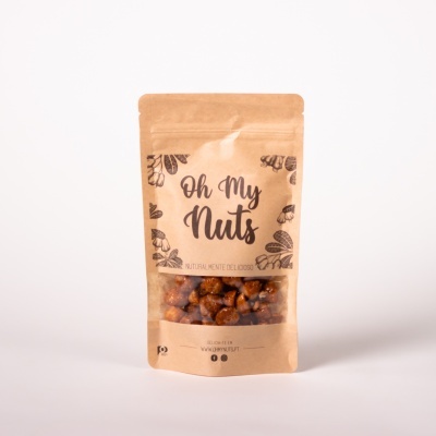 Embalagem de frutos secos Oh My Nuts em papel castanho com janela transparente