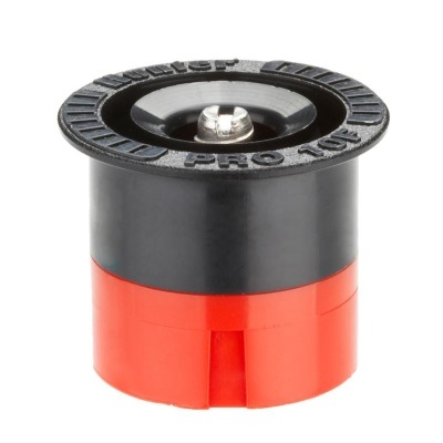 Bocal aspersor preto e vermelho com texto relevo RADIUS PRO 10