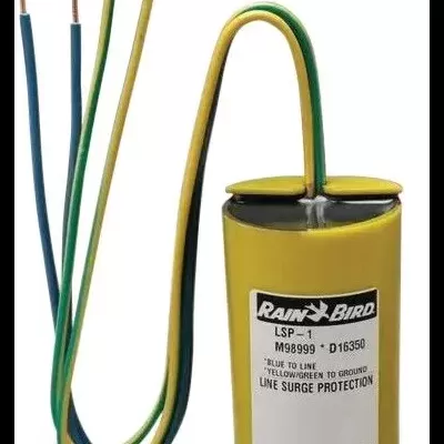 Dispositivo amarelo cilíndrico com cabos e etiqueta RAIN BIRD LSP-1.