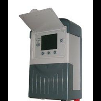 Dispositivo eletrônico com visor e três botões, texto SALON KP-5 ENERGY SAVING METER