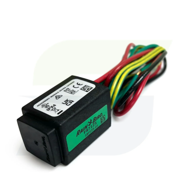 Módulo eletrónico preto com fios coloridos e etiquetas com texto e certificações.