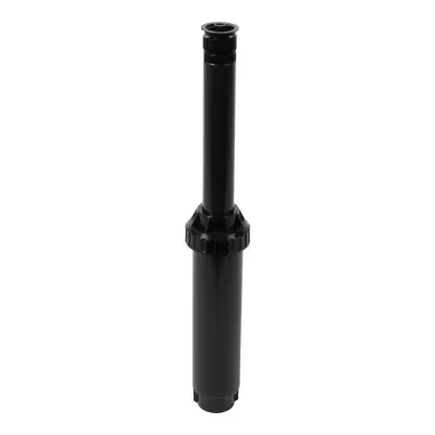 Aspersor de rega preto alongado em fundo branco