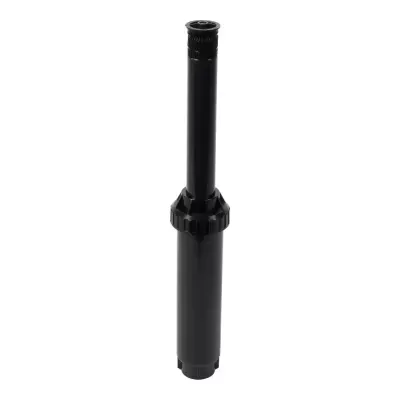 Aspersor preto cilíndrico de plástico em fundo branco