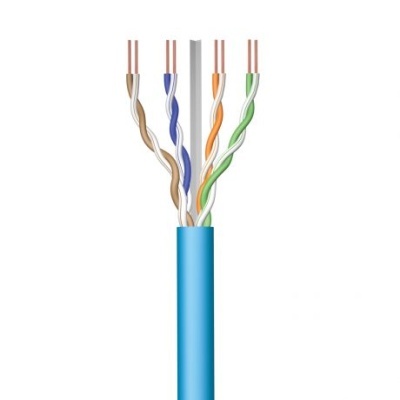 Cabo de rede azul com quatro pares trançados de fios coloridos