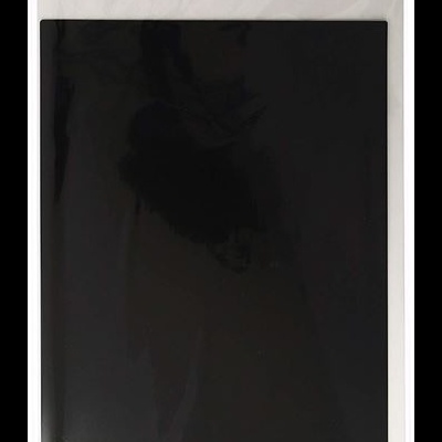 Pacote de folha de superfície padrão sem fios da Wacom em embalagem preta e branca