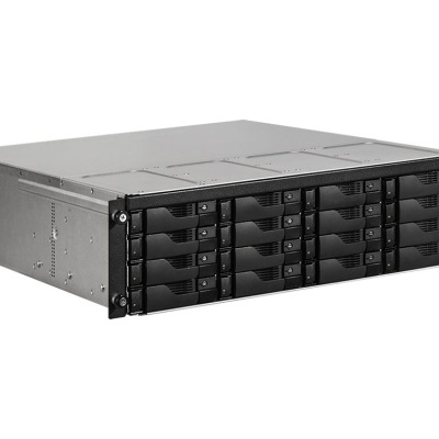 Servidor de armazenamento com 16 slots de disco rígido