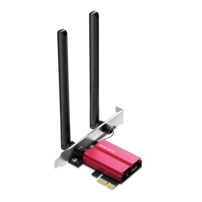 Placa de rede Wi-Fi com duas antenas pretas e corpo vermelho