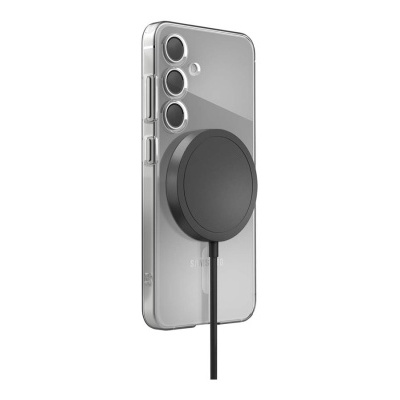 Smartphone prateado com carregador magnético preto na parte traseira