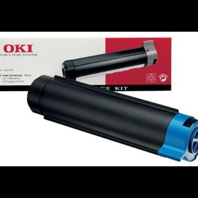 Kit toner OKI preto e azul com embalagem branca e vermelha