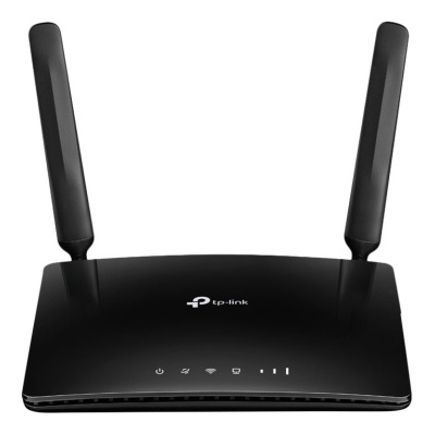Roteador Wi-Fi TP-Link preto com duas antenas e LEDs indicadores