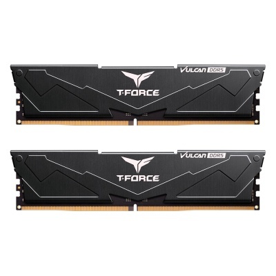 Dois módulos de memória RAM DDR5 T-FORCE VULCAN pretos com texto branco