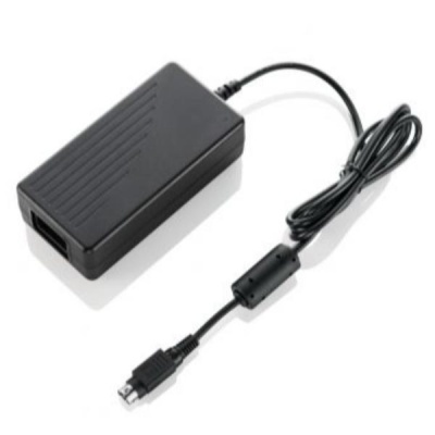 Carregador preto retangular com cabo e conector mini USB