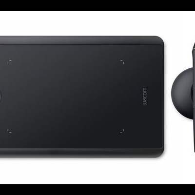 Mesa digitalizadora preta com caneta e suporte